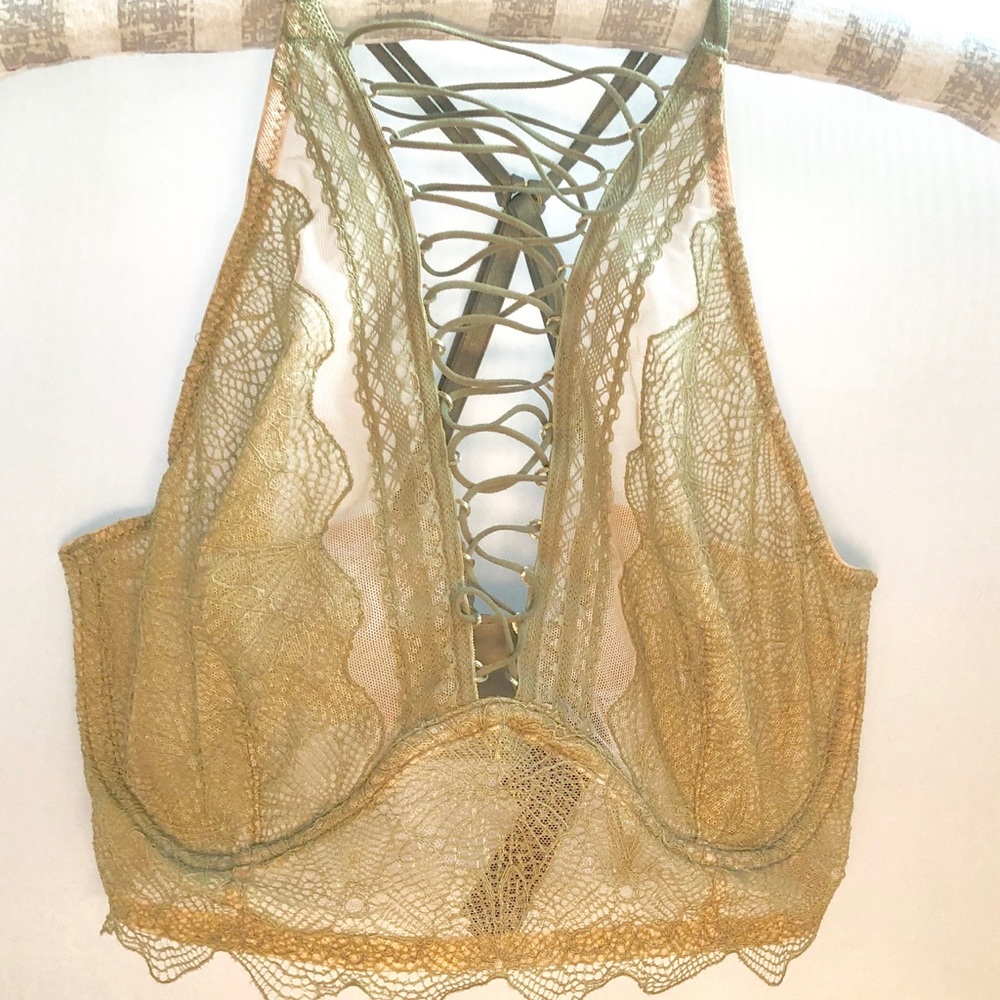 Victoria’s Secret bralette
